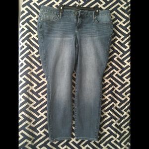 Torrid Premium Denim Jeans size 18r